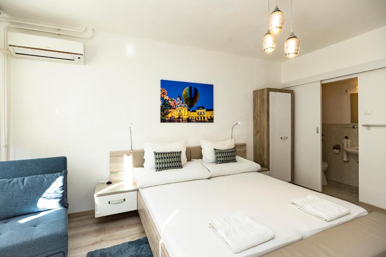 Dobo Vendeghaz Hotel เอ็กเกอร์ ภายนอก รูปภาพ